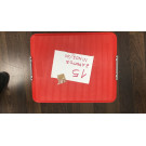 Varias bolsas y maletas con ropa seminueva