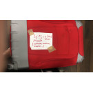 Varias bolsas y maletas con ropa seminueva