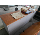 Armarios bajos con puertas pequeño