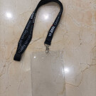 Lanyard con funda de plastico