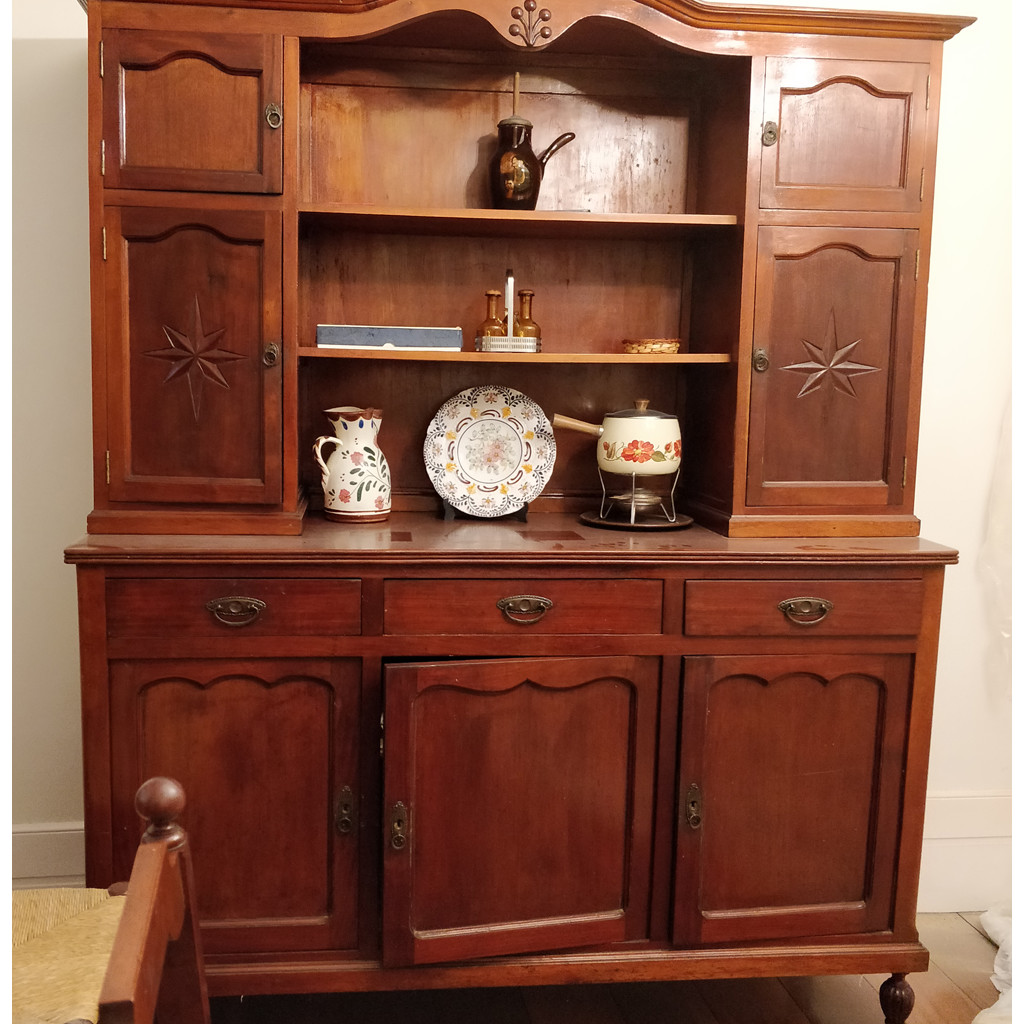 Donación de excedentes de material - Aparador de madera