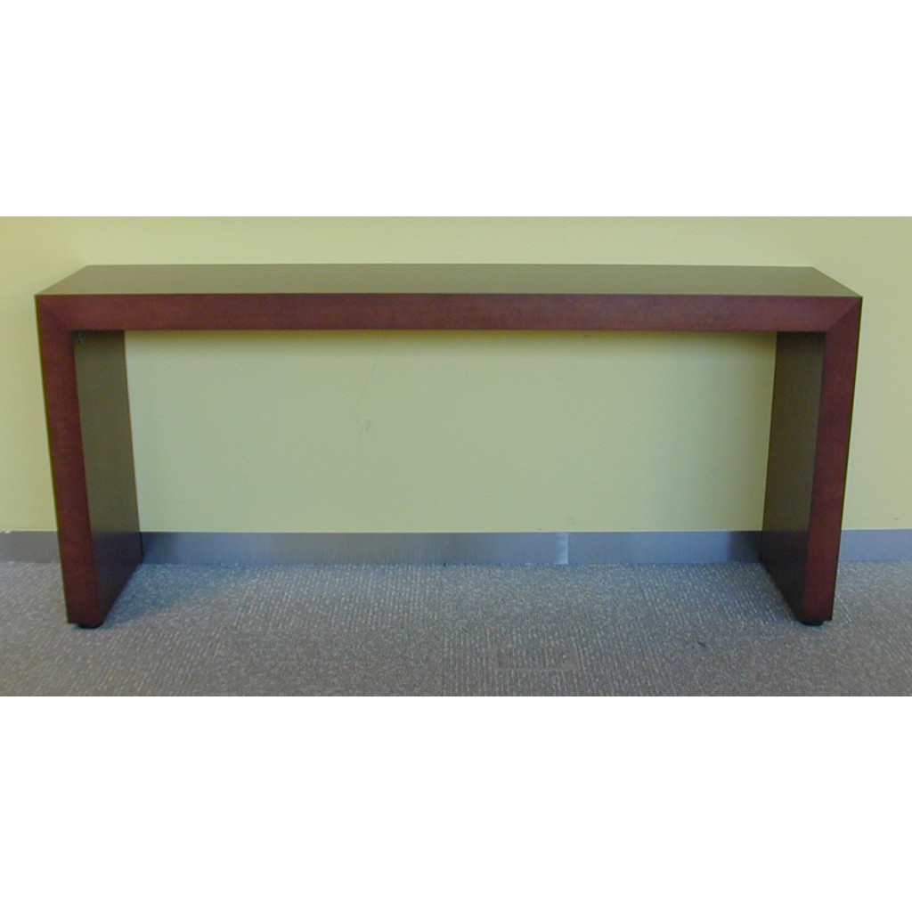 Donación de excedentes de material - Consola