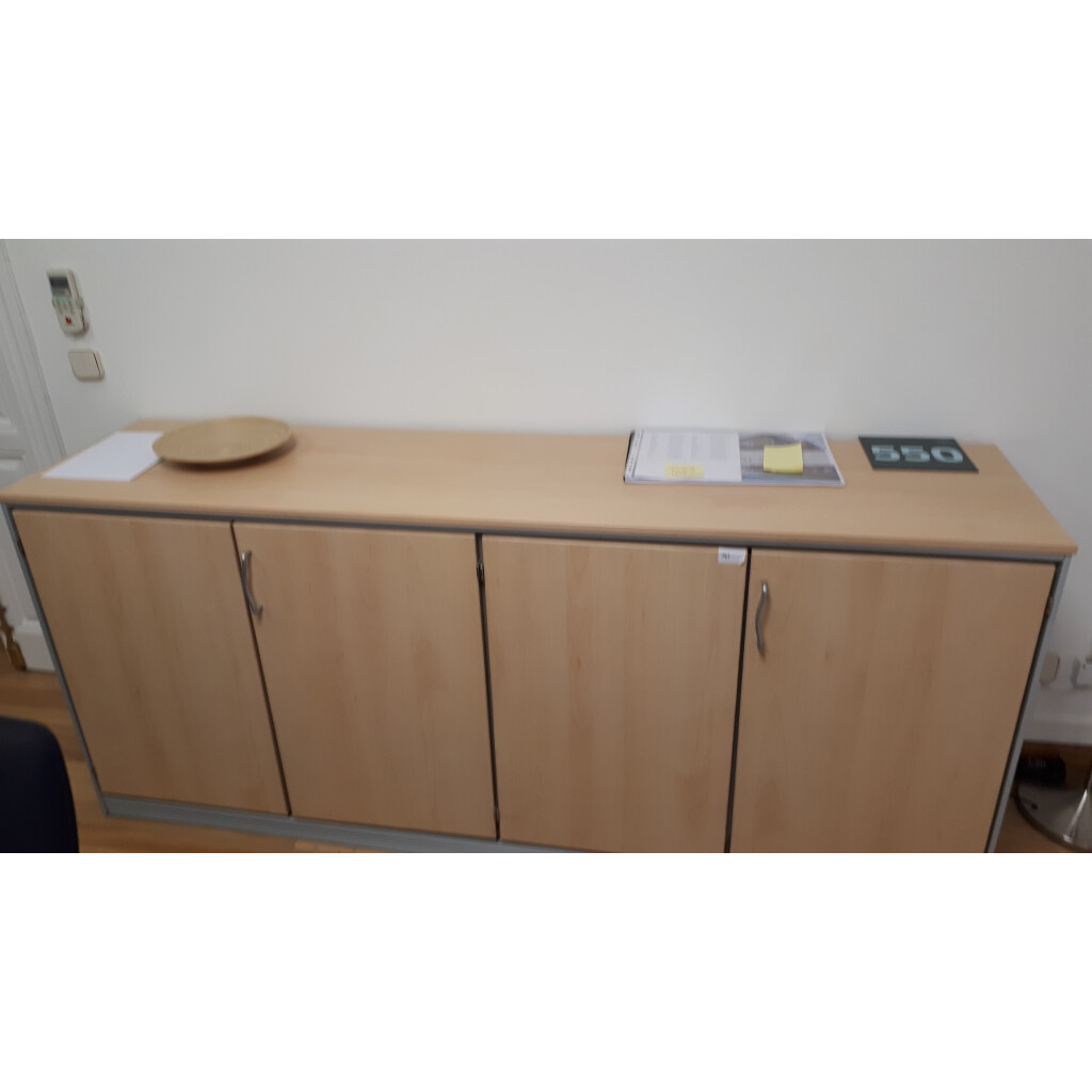 Donación de excedentes de material - Mueble bajo con puertas